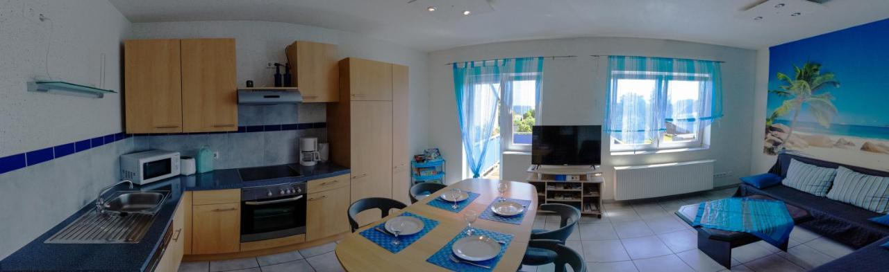 Vulkanpark-Ferienwohnung Karibic Nickenich Buitenkant foto